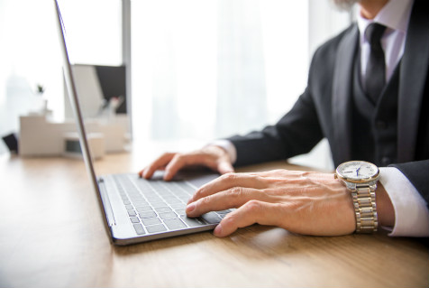 藍(lán)點(diǎn)公司如何發(fā)揮網(wǎng)站制作的最大營銷效果？